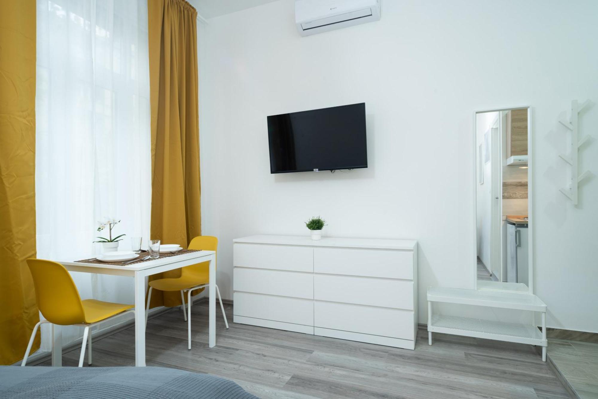 Lovely Studio At Central Location Budapest Exteriör bild