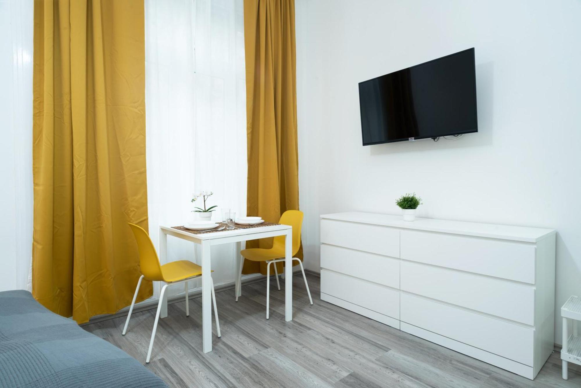 Lovely Studio At Central Location Budapest Exteriör bild